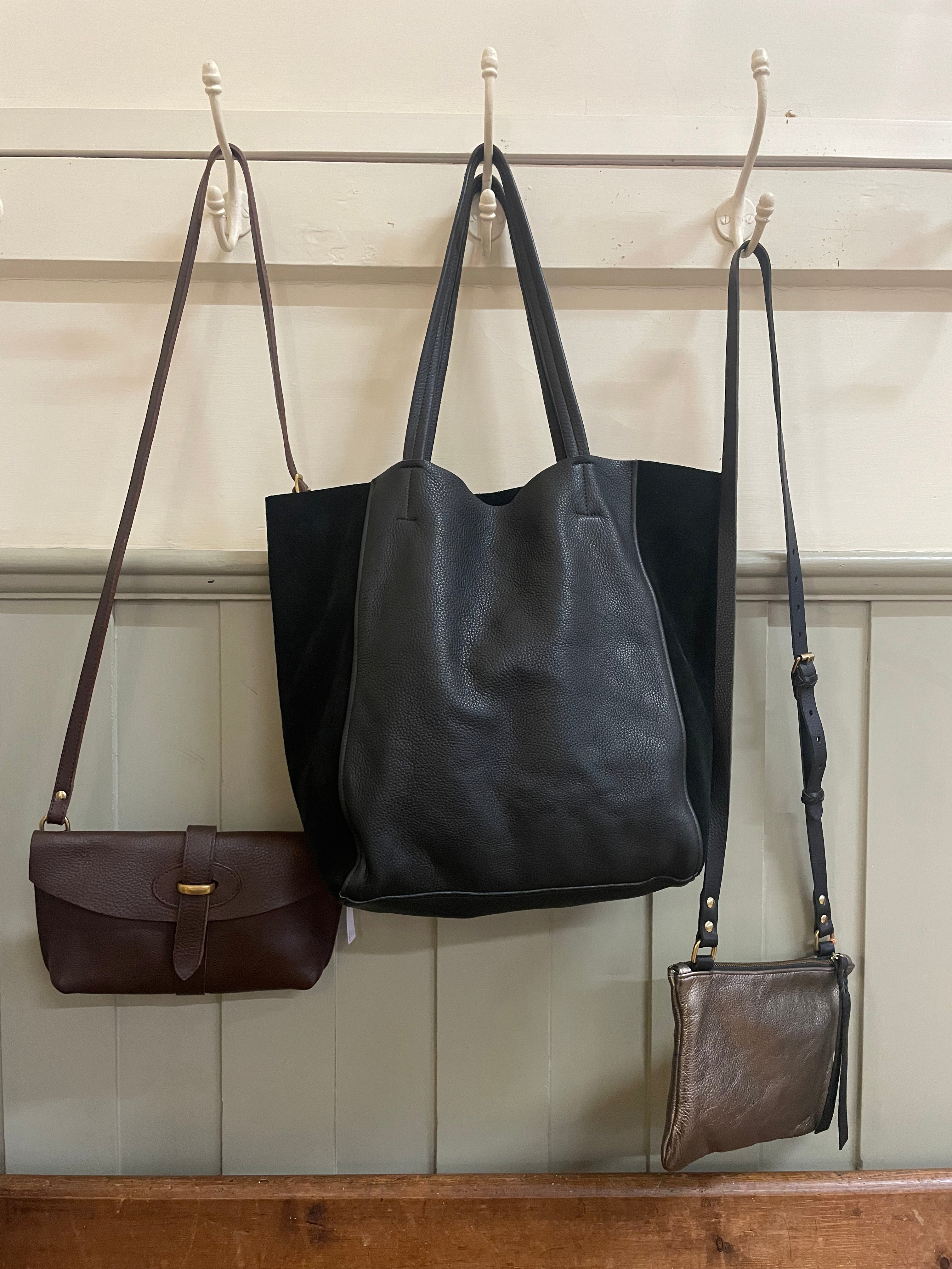 Small sales leather tote